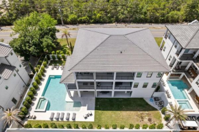 Emerald Palace by AvantStay 10BDR w Private Pool Golf Cart